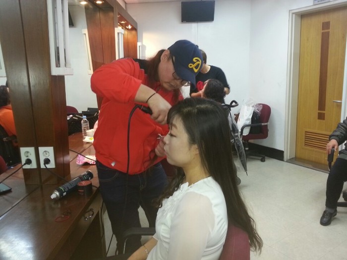 김정미 소장님 헤어 준비중