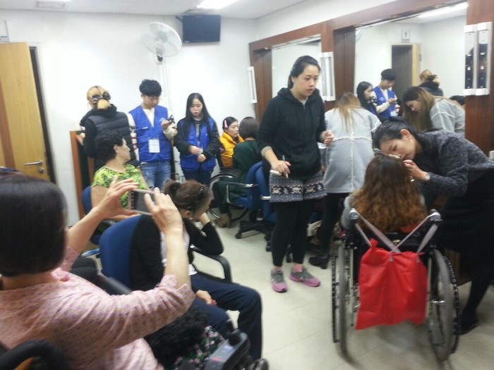 대기실 안 사진