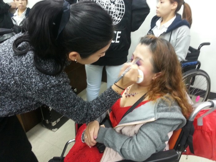 김윤정 분장사진