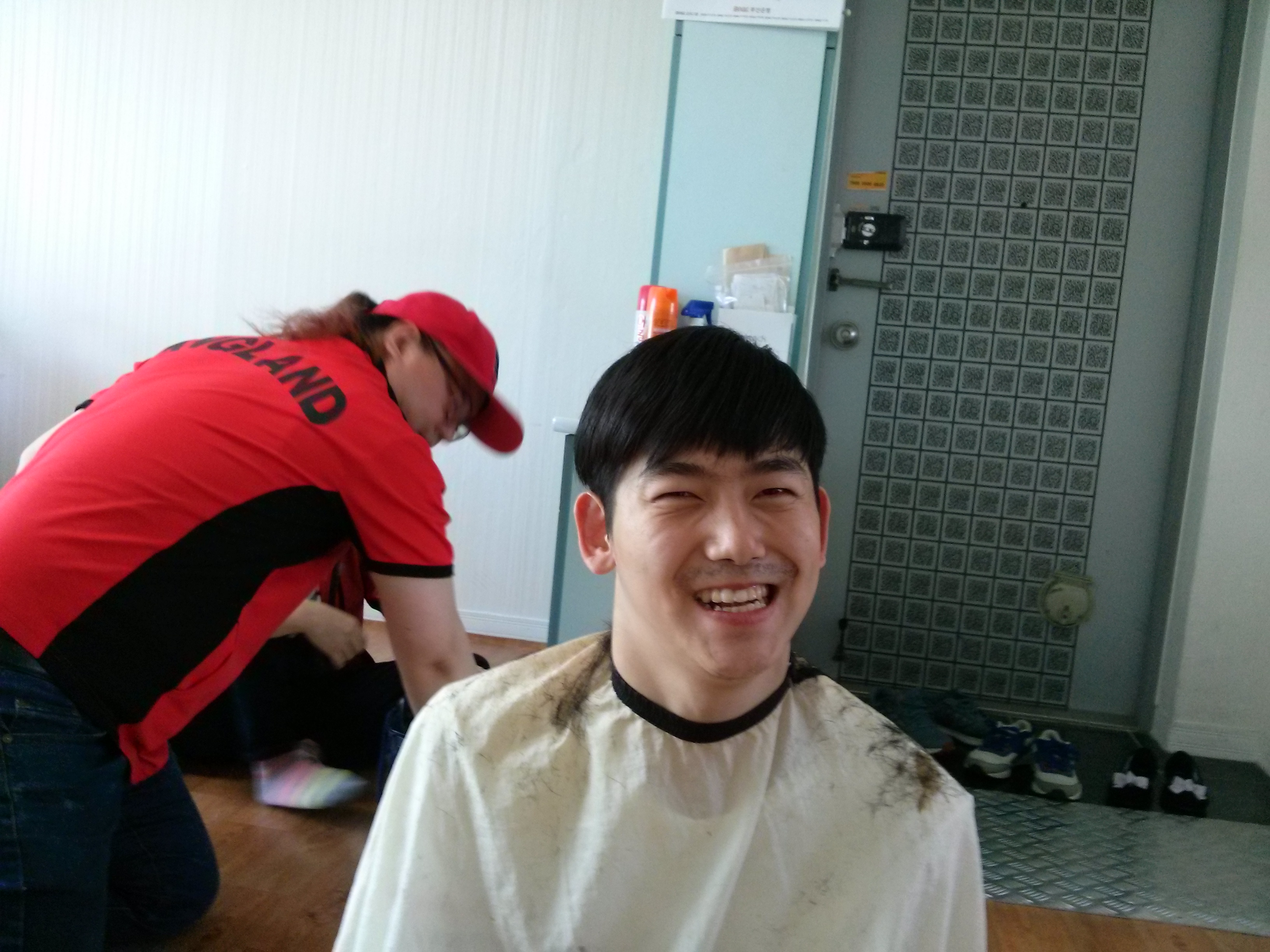 전영인 컷트 사진