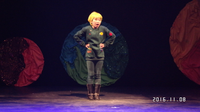 배다혜 공연중인 사진
