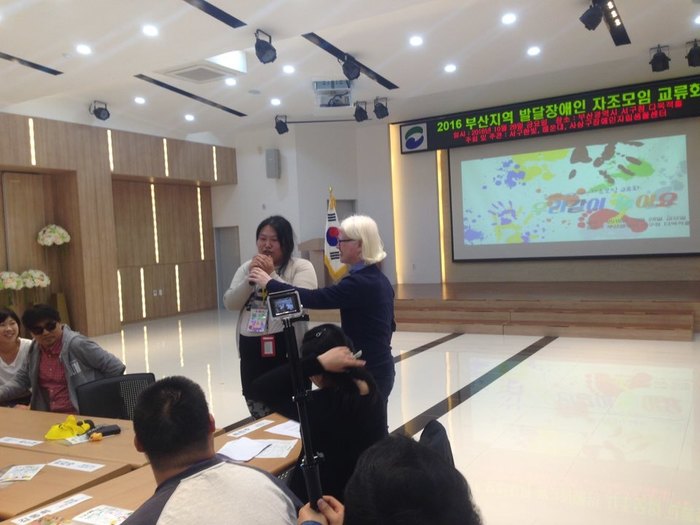 김태훈국장이 사회를 보는 모습