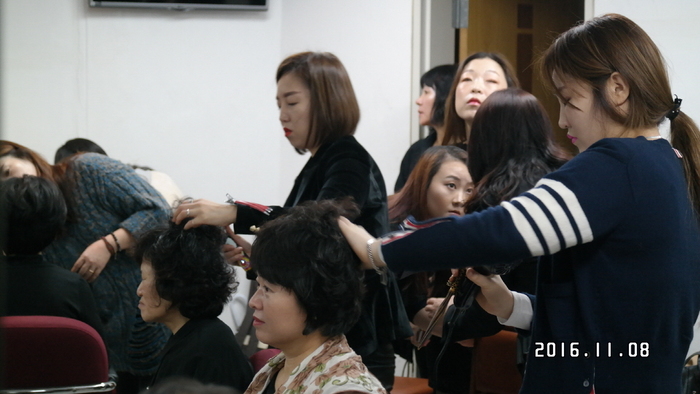 헤어 메이크업 사진
