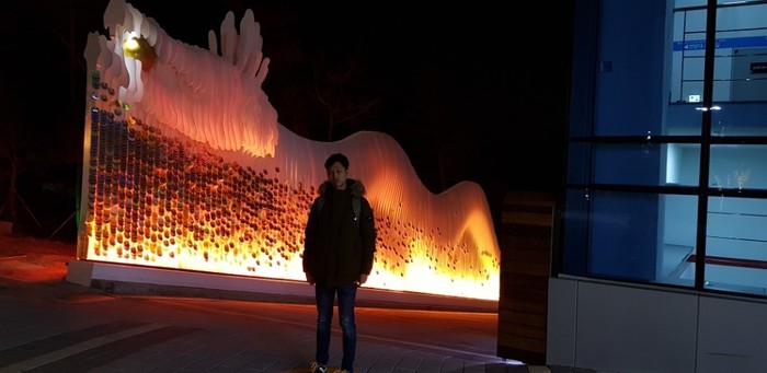 정우씨 용 동영상 앞에서 정우씨 용 동영상 앞에서