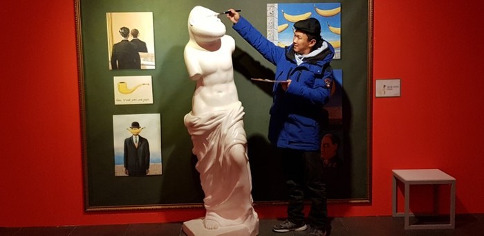 태우씨 화가된 모습 태우씨 화가된 모습