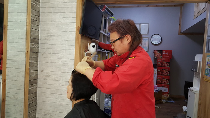 김혜숙님 앞머리 펌 사진 김혜숙님 앞머리 펌 사진