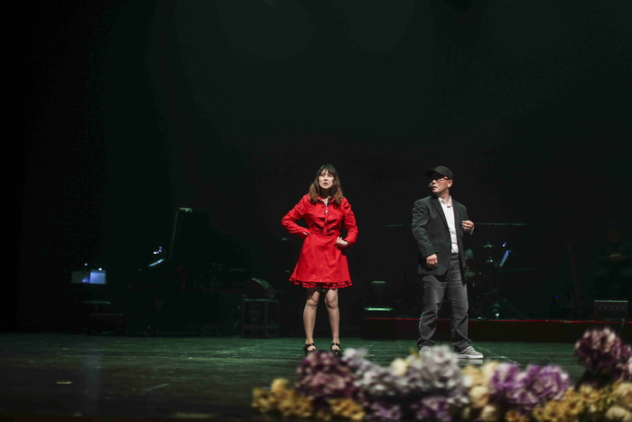 김선영과 김중혁 연기중 김선영과 김중혁 연기중