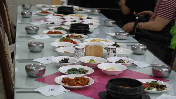 차려진 반찬들 차려진 반찬들