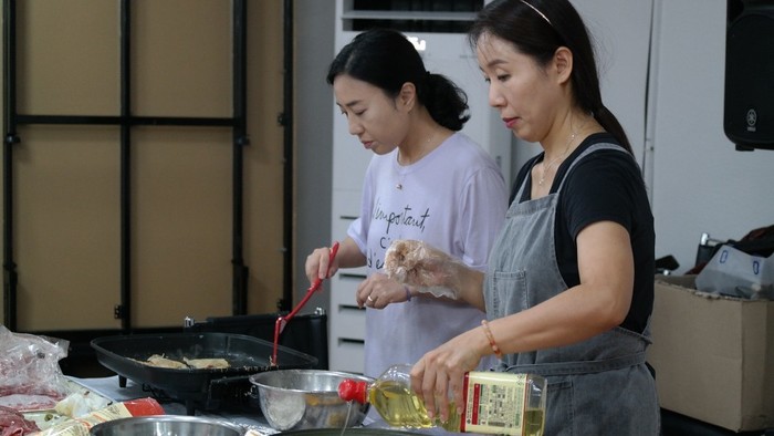 전 부치는 사진 전 부치는 사진