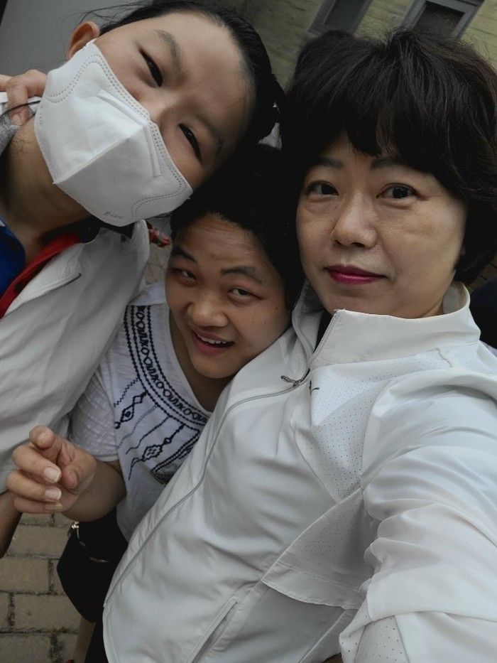 권지향, 유영신, 김정옥 국장님과 한컷 권지향, 유영신, 김정옥 국장님과 한컷